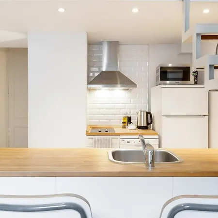 Cozy Bright Apartament